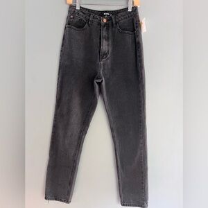 Missguided pre-owned boyfriend black jeans in perfect condition size US 4